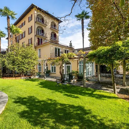 Schloss Locarno - Suites & Apartments-2